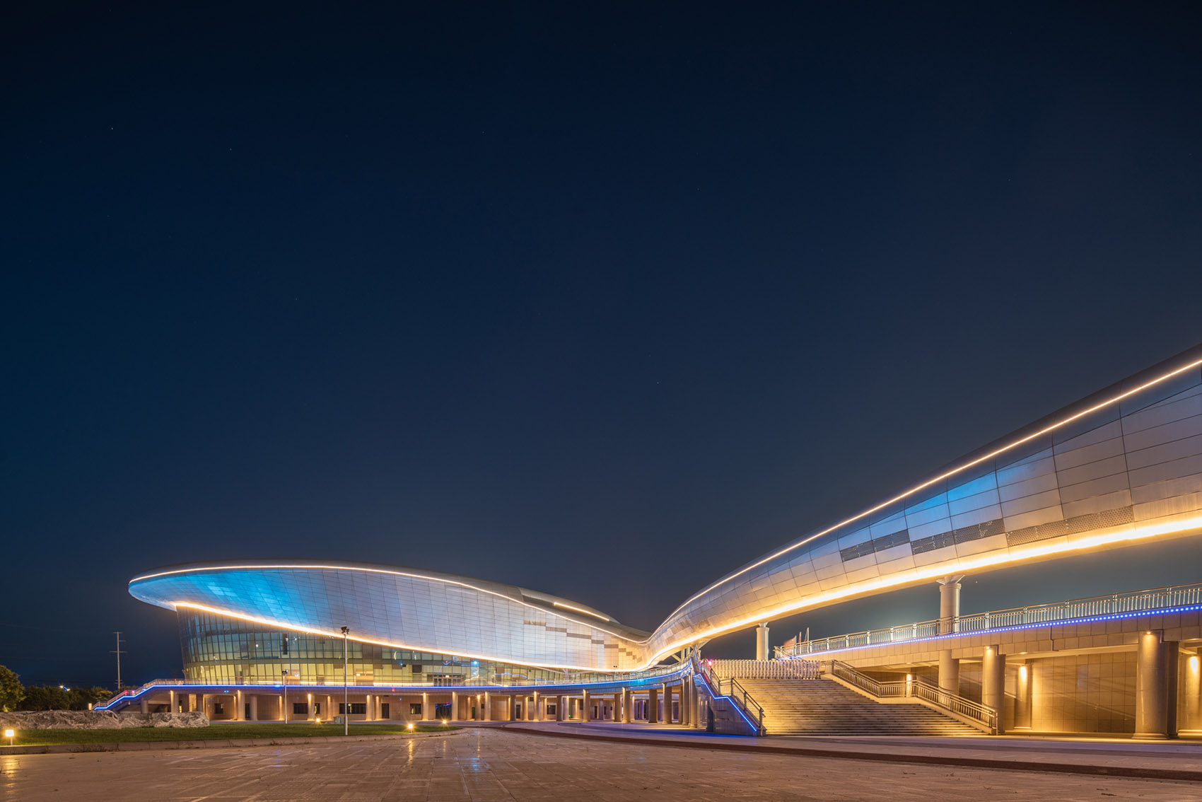 fucheng national fitness center by qingdao beiyang architectural design co ltd