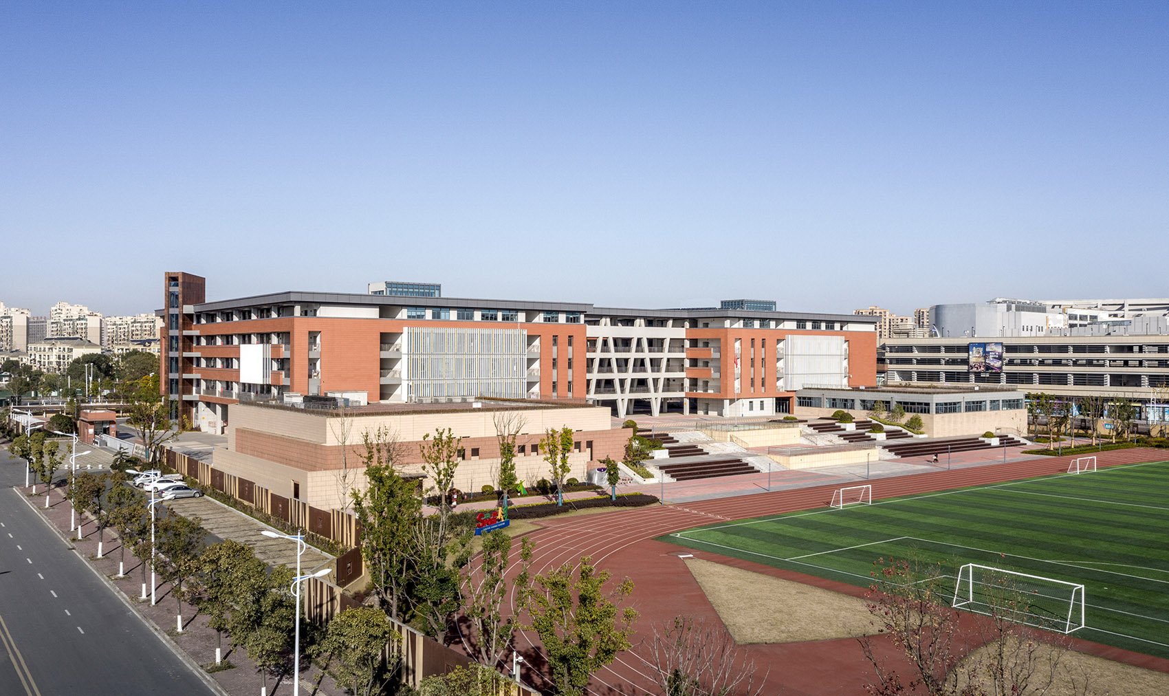 tongling xihu new district middle school and primary school anhui china by horizon design