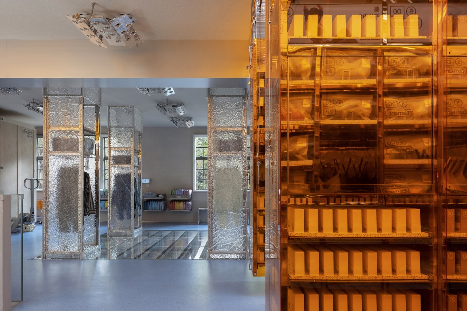 bananain concept store shanghai china by some thoughts spatial design and research office