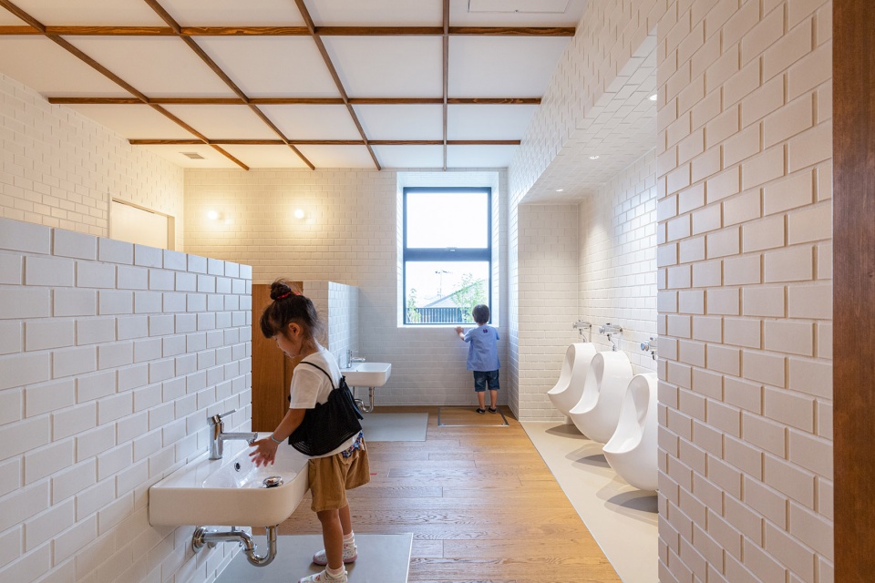 IZY Kindergarten and Nursery HIBINOSEKKEI Youji no Shiro
