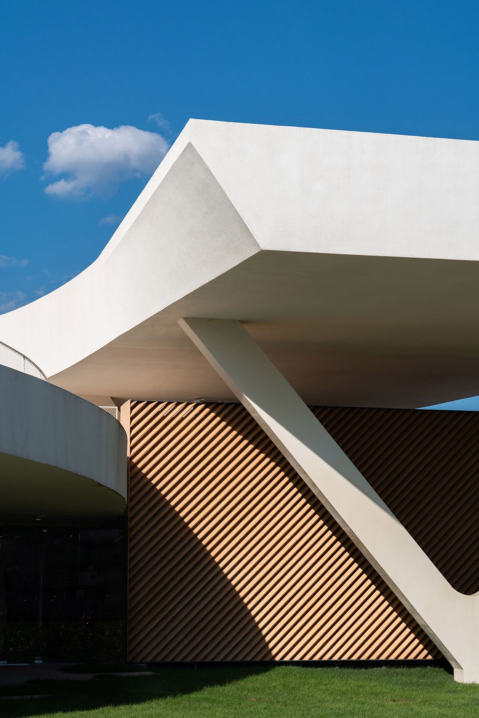 Tiangang Art Center SYN Architects