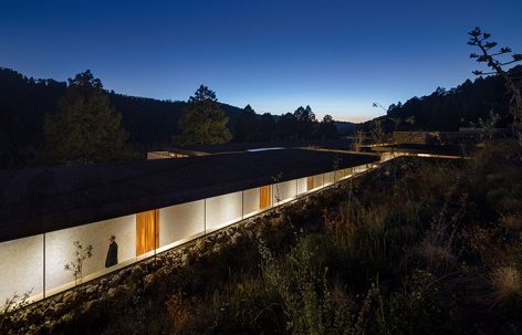 山坡住宅，墨西哥 / Manuel Cervantes Céspedes