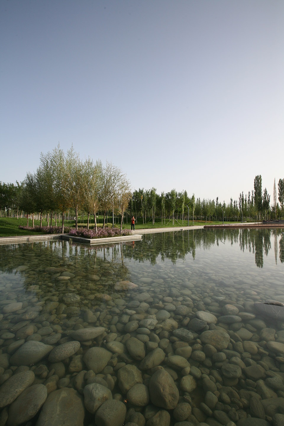 Xinjiang Bazhou Heshuo Solidarity Park R land