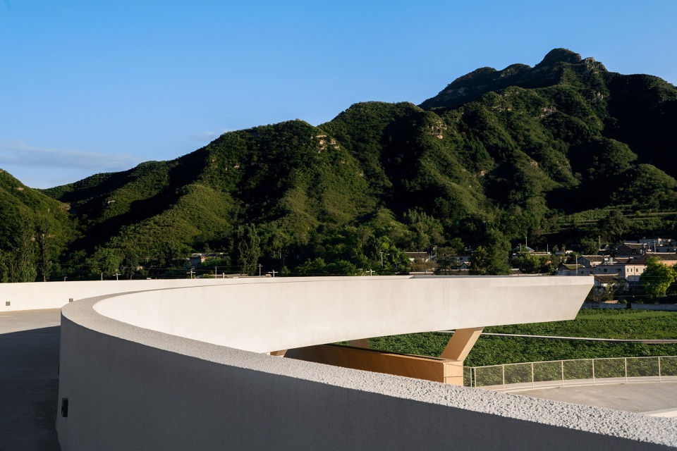 Tiangang Art Center SYN Architects