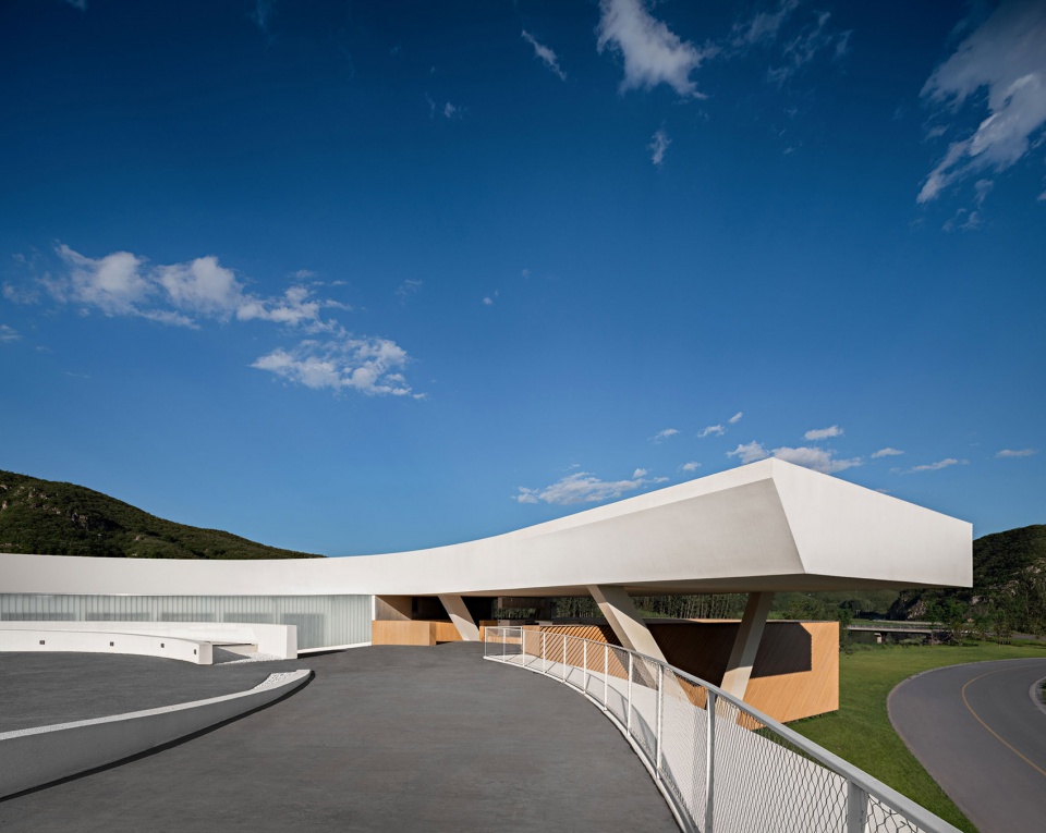 Tiangang Art Center SYN Architects