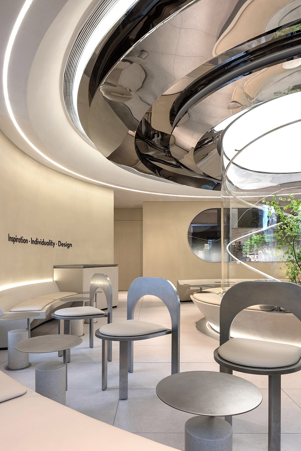 HEYTEA Store at Beijing Qianmen Street UND Design Office