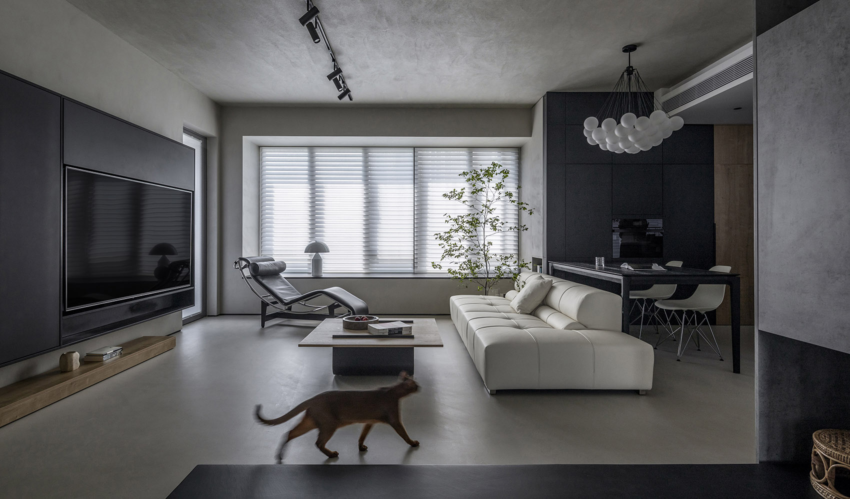 Light and Shadow in Overlapping Space, Shenzhen by KINJO DESIGN - 谷德设计网