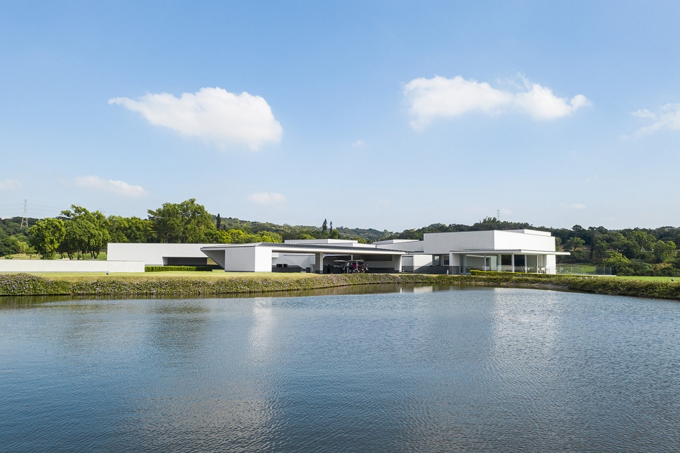 CHIA CHING HOUSE Taifong Golf Club Taiwan by Alvaro Siza Carlos Castanheira