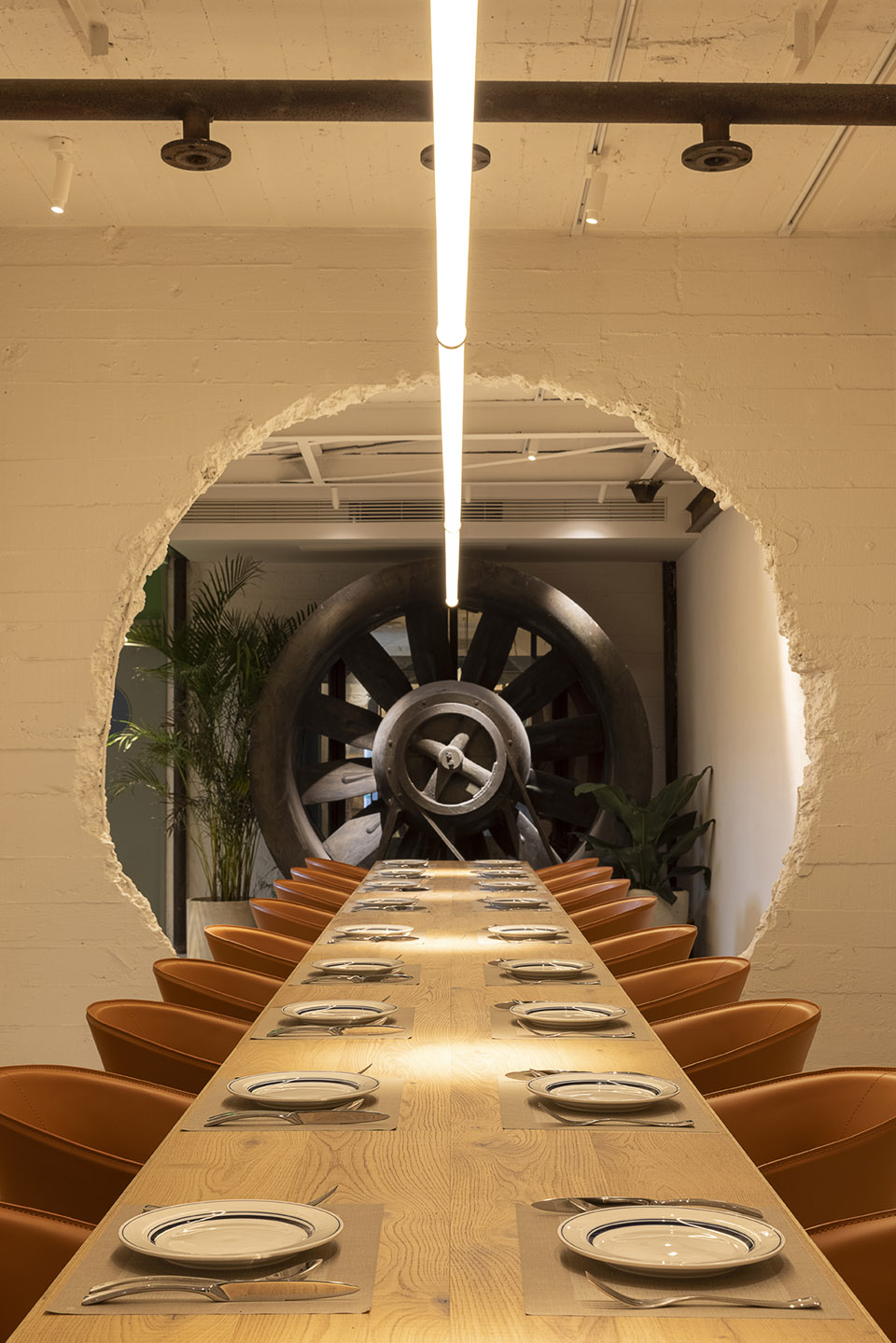Metoo Cafe IDEAL 166 Store China by Hangzhou Guantang Interior Design