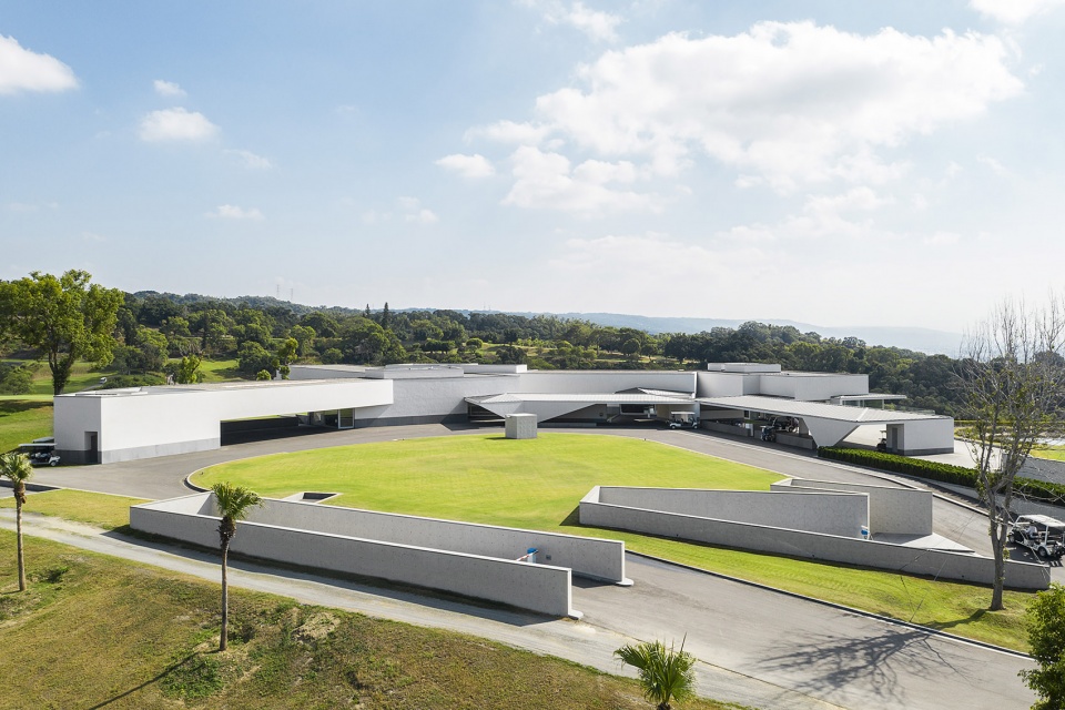 CHIA CHING HOUSE Taifong Golf Club Taiwan by Alvaro Siza Carlos Castanheira