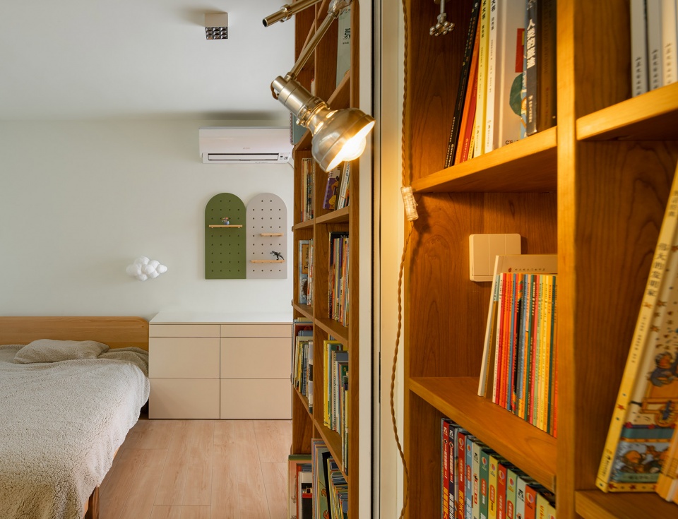 A center core surrounded by bookcases China by Atelier D Y