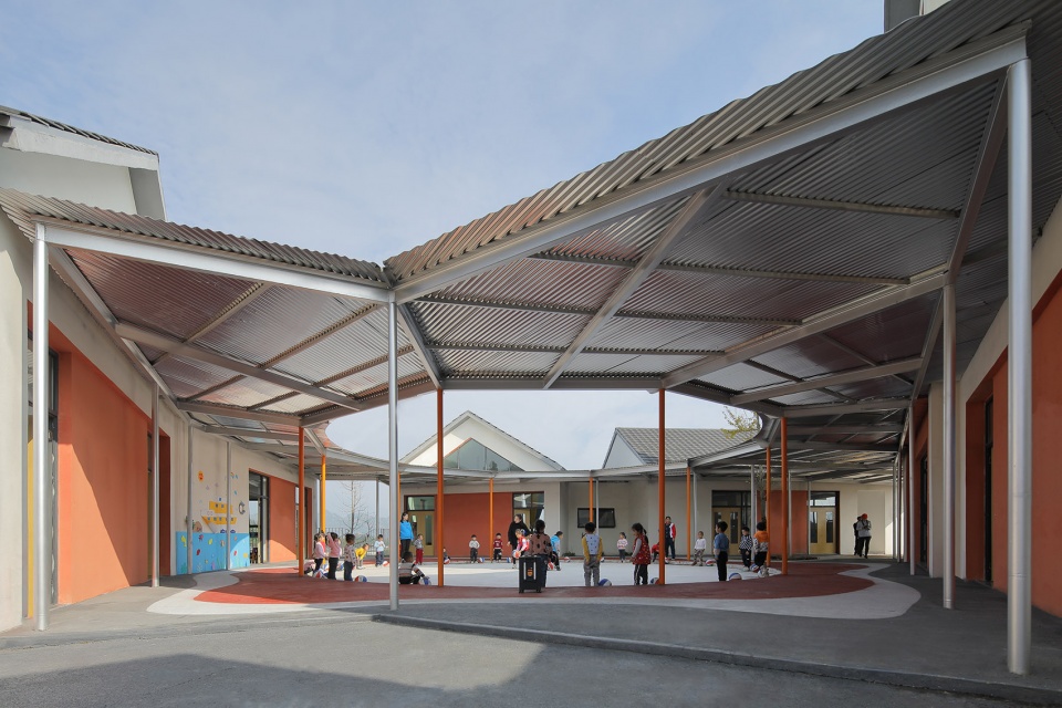 daping village kindergarten china by atelier y