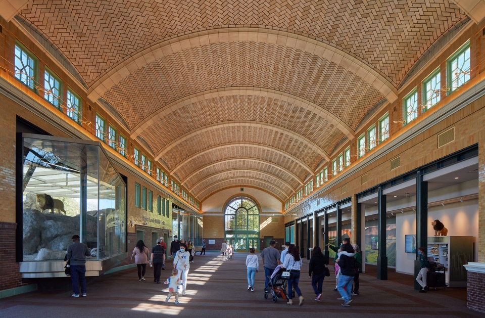Pepper Family Wildlife Center At Lincoln Park Zoo by Goettsch Partners