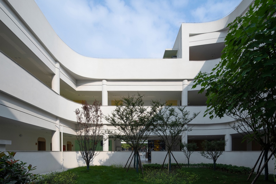 guangdu kindergarten china by benmo studio