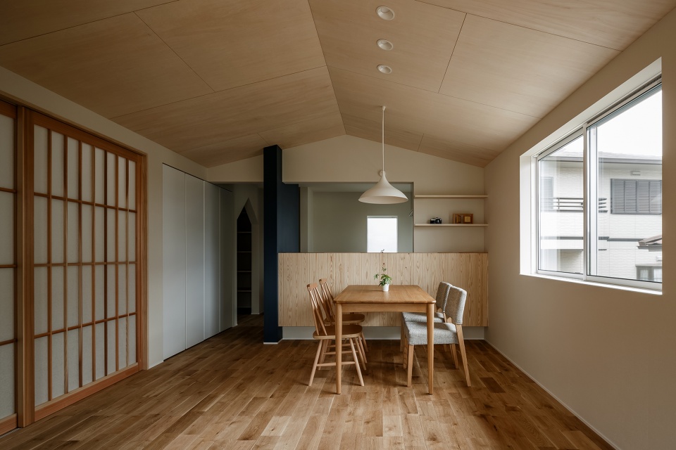 ikoma house by hearth architect