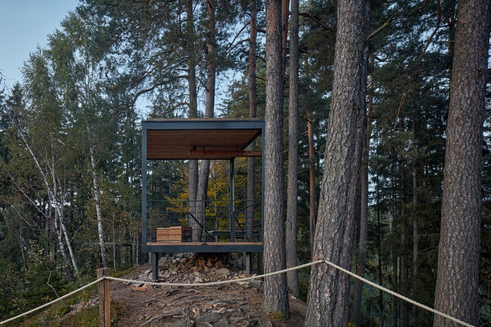 walk over the quarry by henkai architects