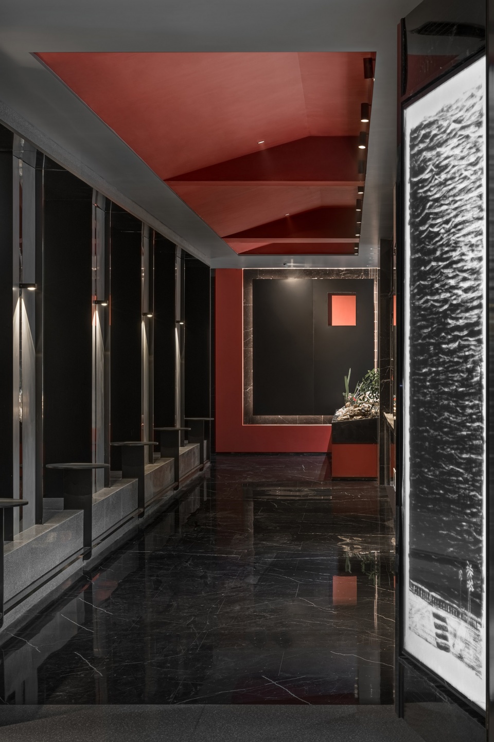Mingyue Seafood Restaurant Zhejiang by Xiangdie Design