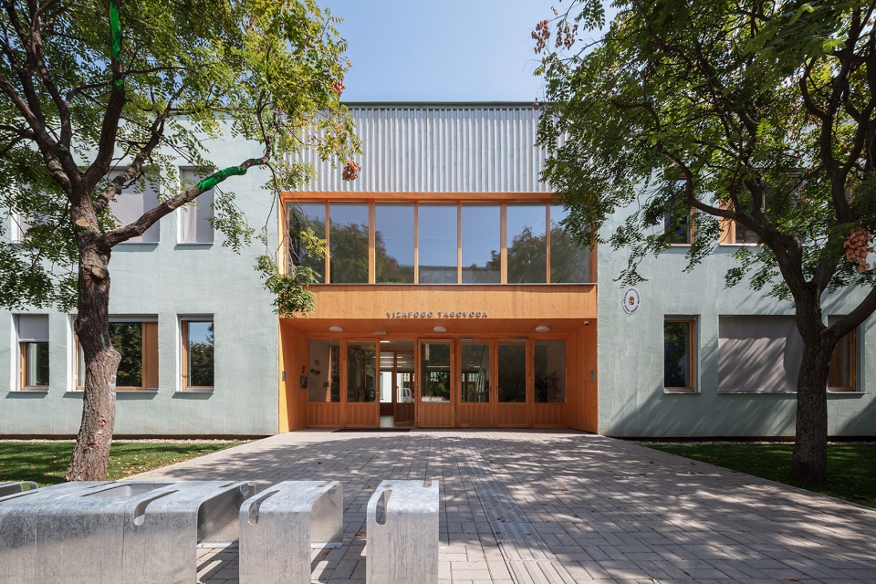 Extension and Reconstruction of the Vizafogó Kindergarten by Archikon Architects
