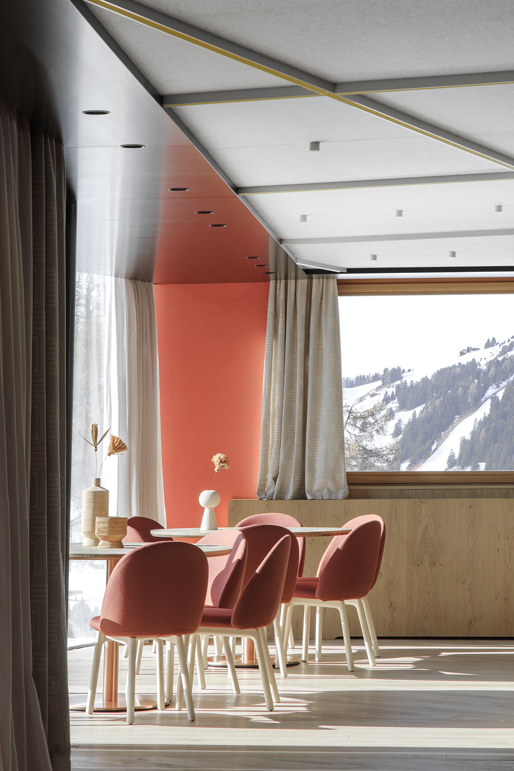 icaro hotel by modusarchitects