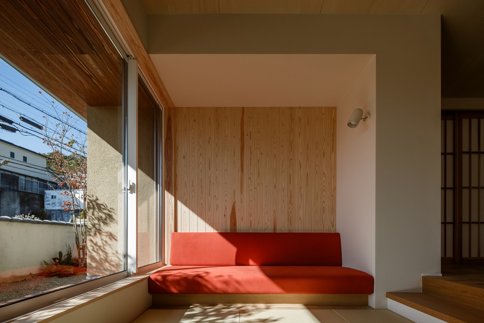 ikoma house by hearth architect