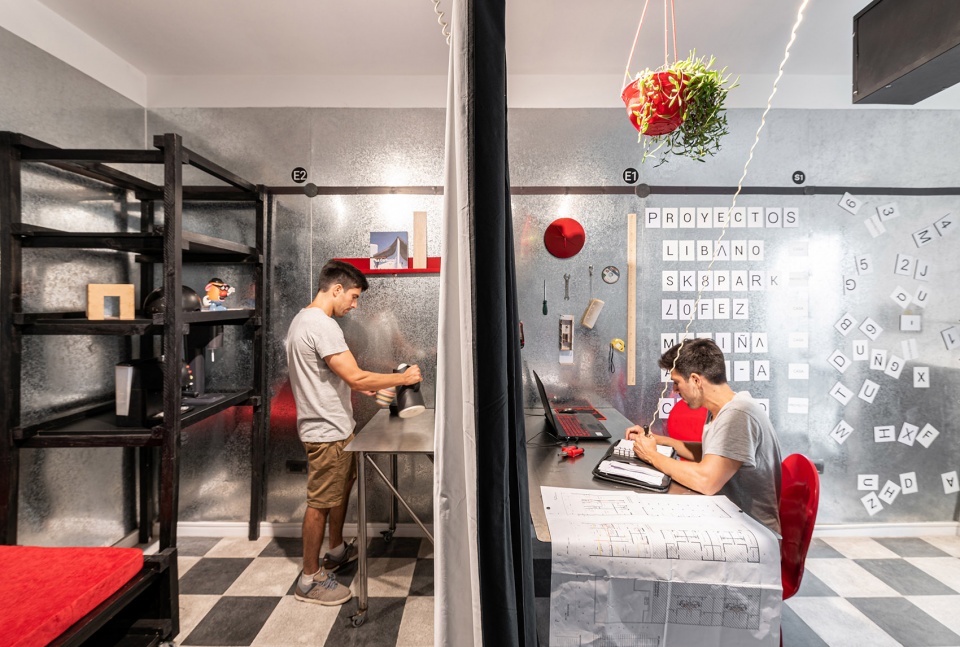 Minimo Comun Multiple by ESTUDIO BNAA