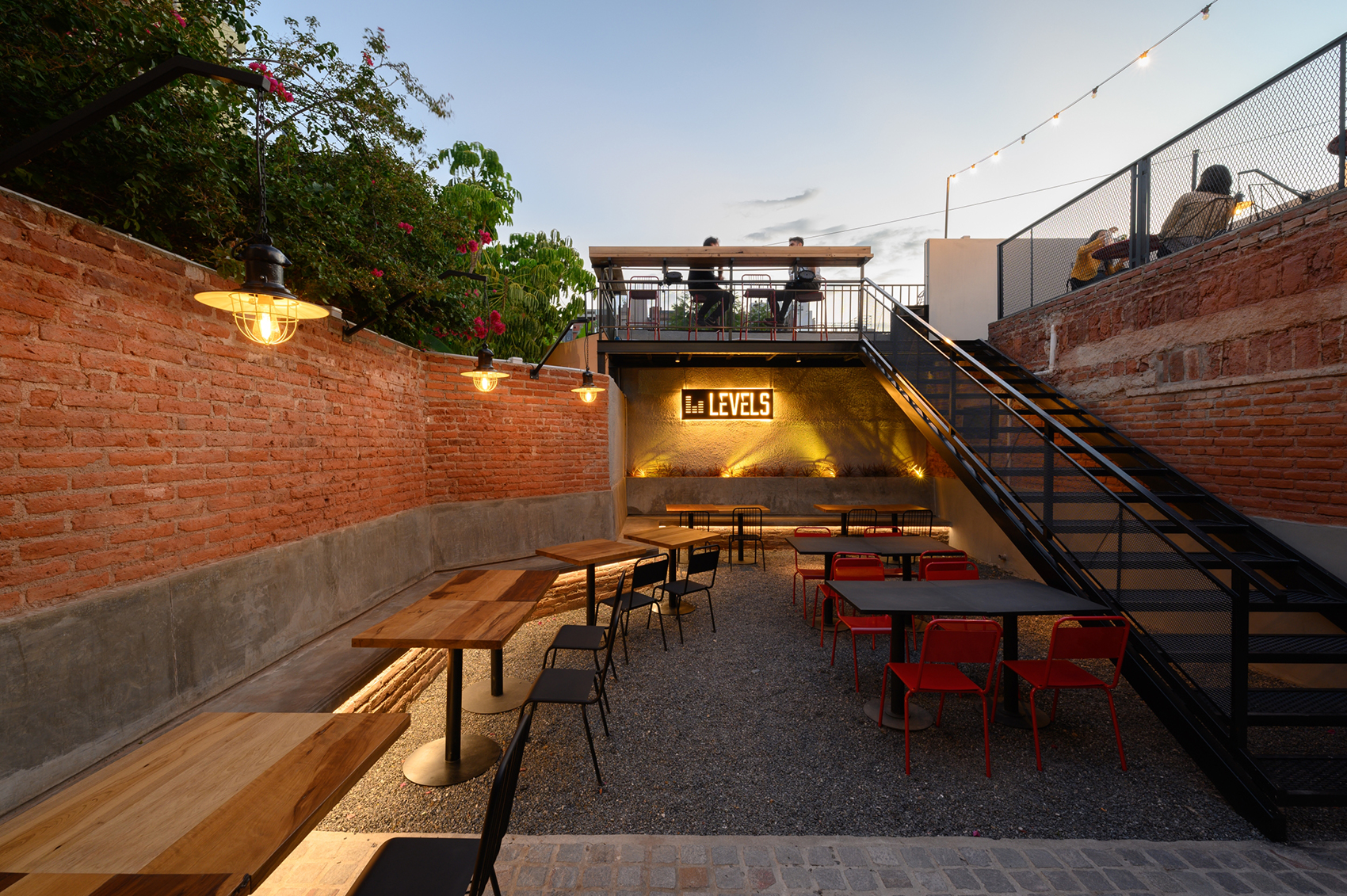 Levels Bar by MURO Arquitectos 谷德设计网