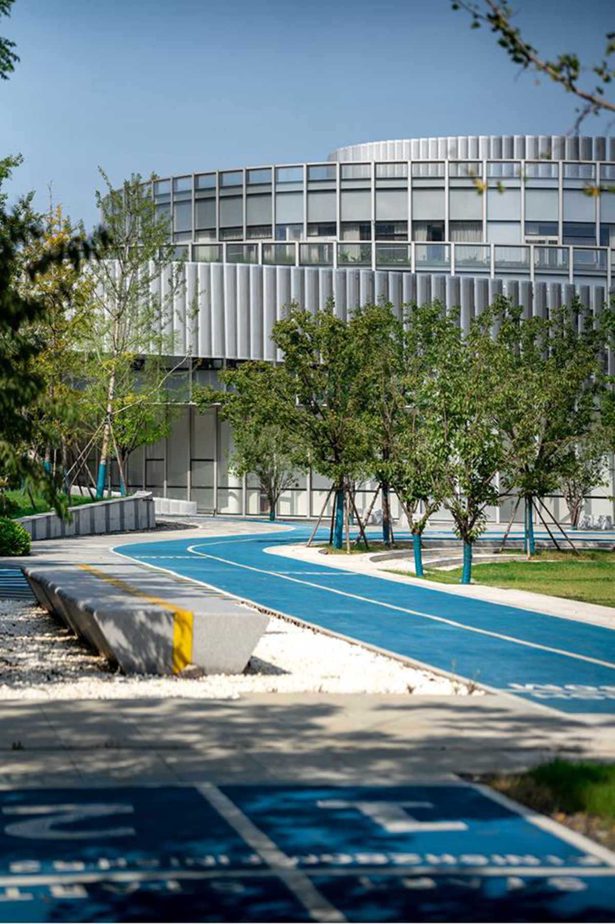 zhengzhou linkong biopharmaceutical park by wsp architects