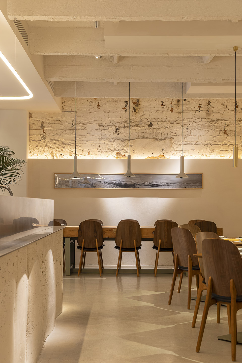 Metoo Cafe IDEAL 166 Store China by Hangzhou Guantang Interior Design