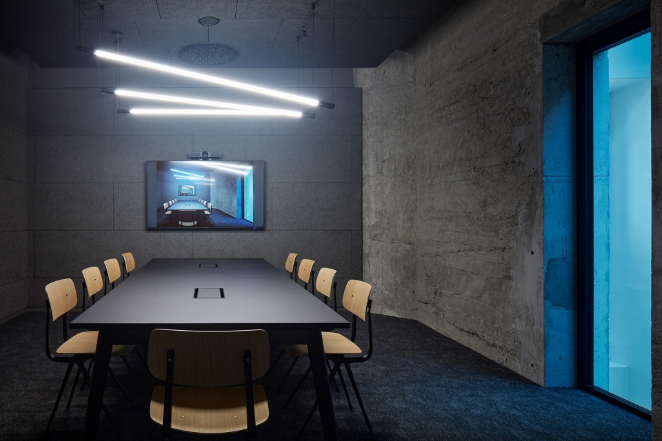 base4work bratislava by studio perspektiv
