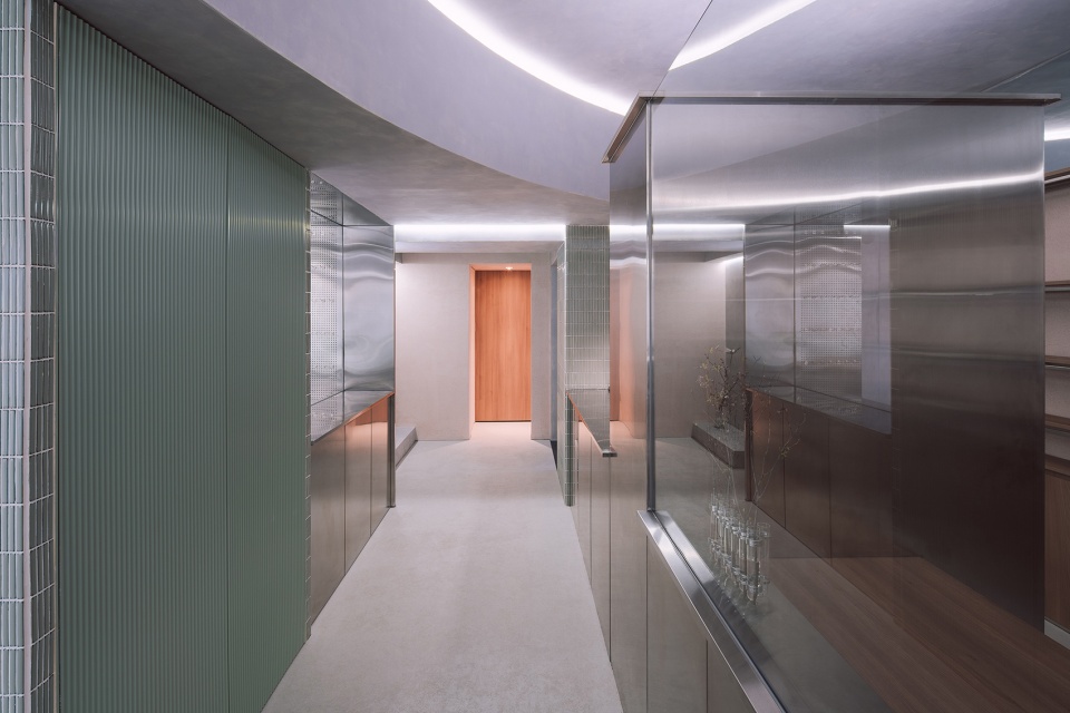 lieu painting studio china by atelier mozh