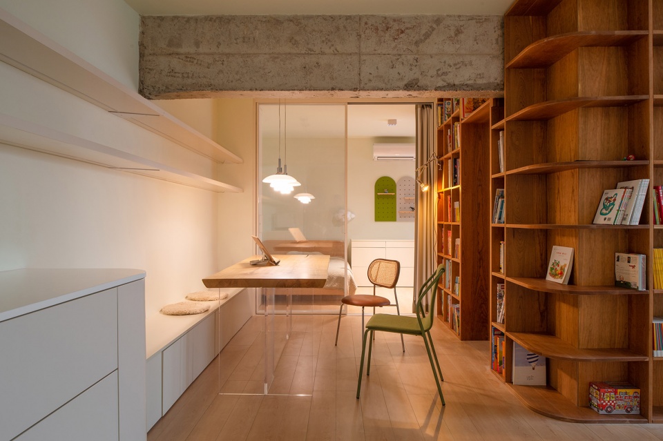 A center core surrounded by bookcases China by Atelier D Y