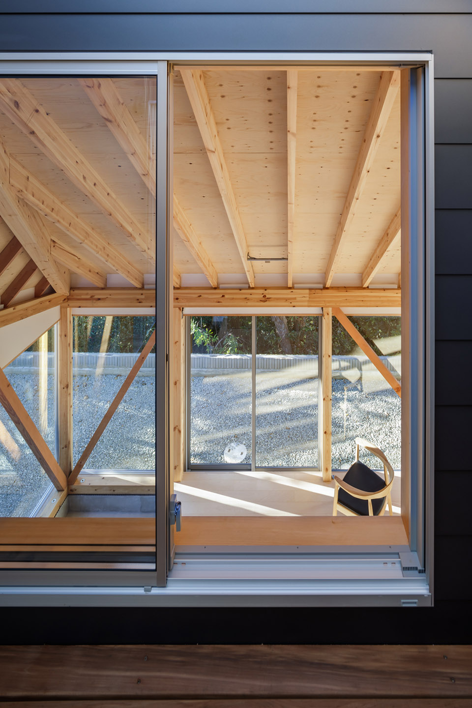 Kitakamakura house by TAKAHIRO ENDO