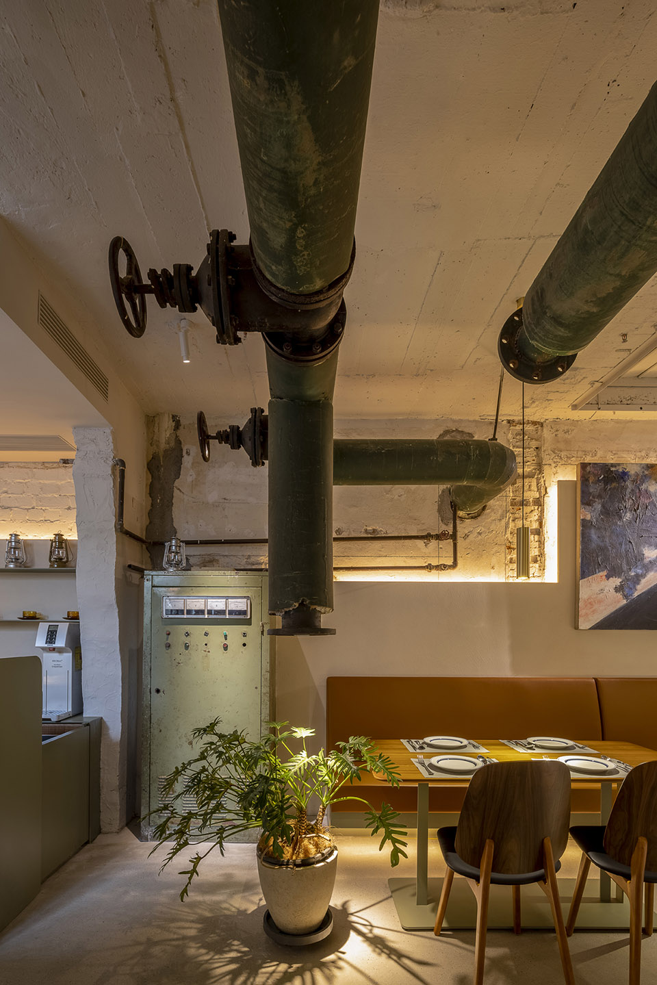 Metoo Cafe IDEAL 166 Store China by Hangzhou Guantang Interior Design
