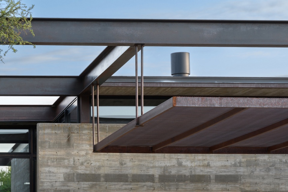 Raw Housing Iase Arquitectos