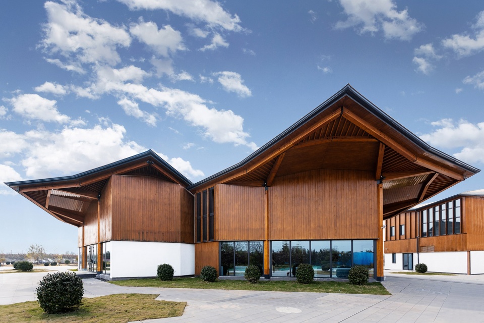Shangdong Yangxin Pear Tourist Centre Shanghai Green Architects