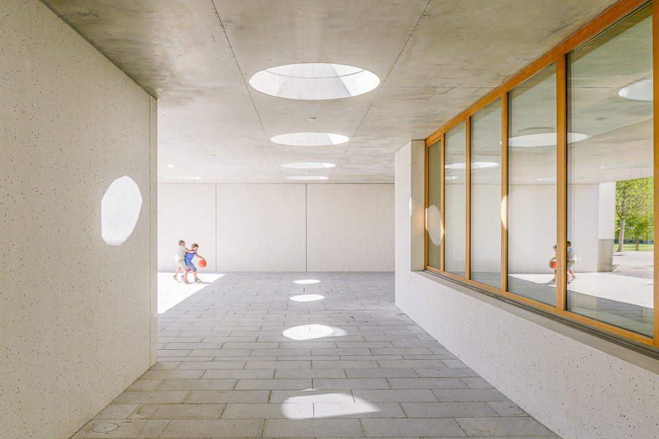 Urban innovation for new Meinier school by Mue Atelier d architecture