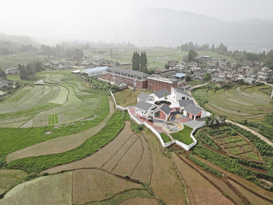daping village kindergarten china by atelier y