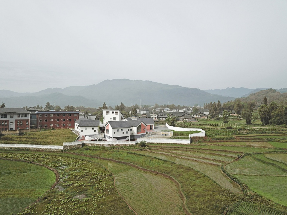 daping village kindergarten china by atelier y