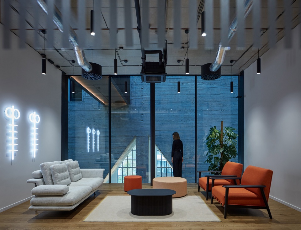 base4work bratislava by studio perspektiv