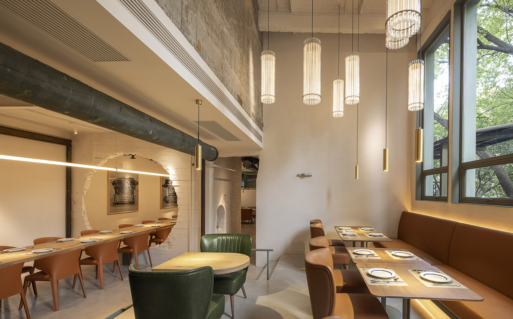 Metoo Cafe IDEAL 166 Store China by Hangzhou Guantang Interior Design