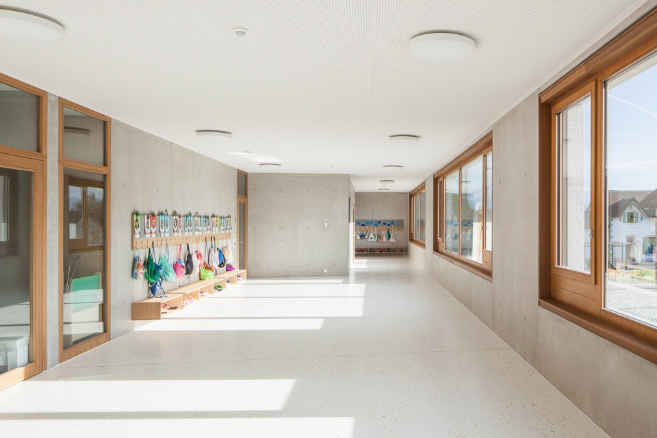Urban innovation for new Meinier school by Mue Atelier d architecture