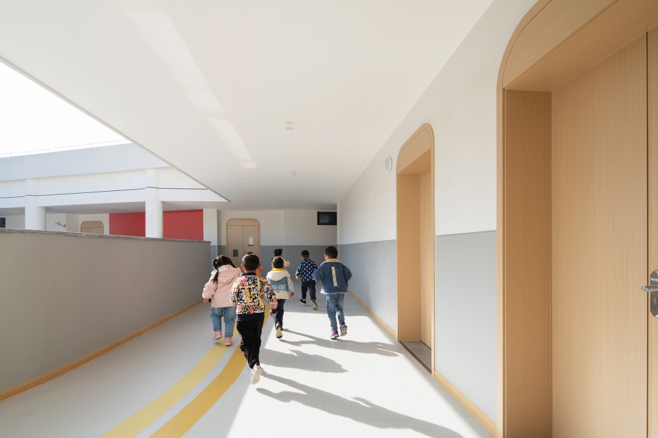 guangdu kindergarten china by benmo studio