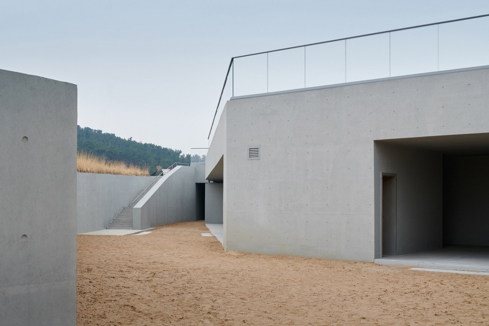 seaside zigzag building china by tao