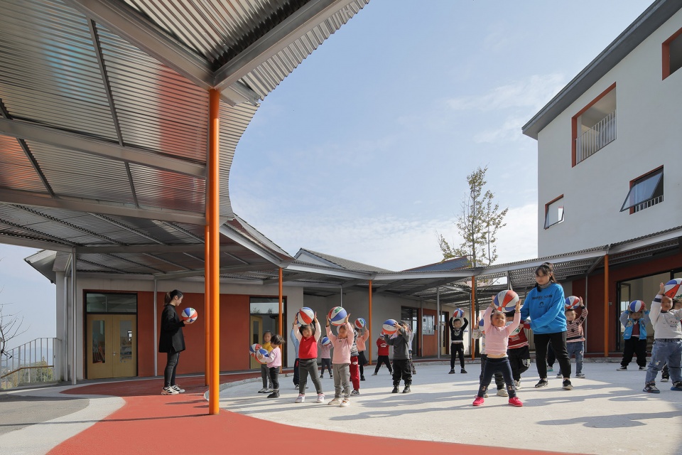 daping village kindergarten china by atelier y