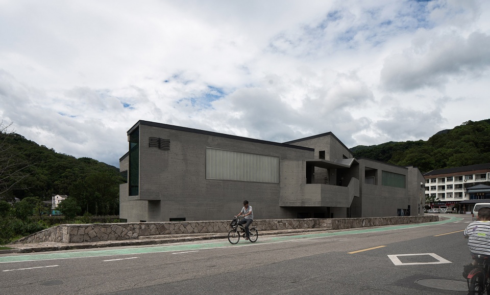 Zeya Longxi Art Gallery Fax Architects