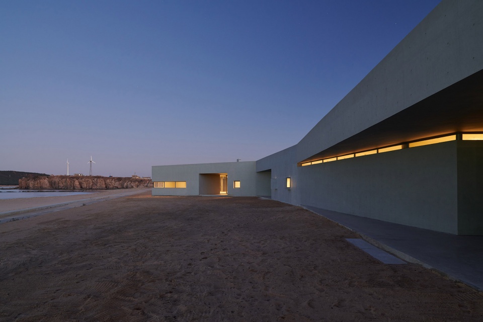 seaside zigzag building china by tao