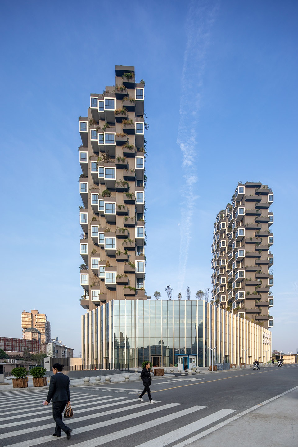 【希少】 2G／ N.62 Stefano Boeri Easyhome Huanggang Vertical Forest City Complex | Stefano