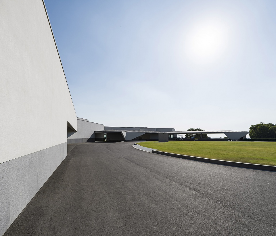 CHIA CHING HOUSE Taifong Golf Club Taiwan by Alvaro Siza Carlos Castanheira