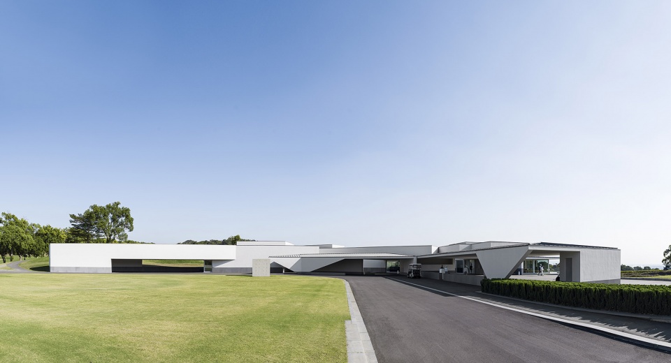 CHIA CHING HOUSE Taifong Golf Club Taiwan by Alvaro Siza Carlos Castanheira