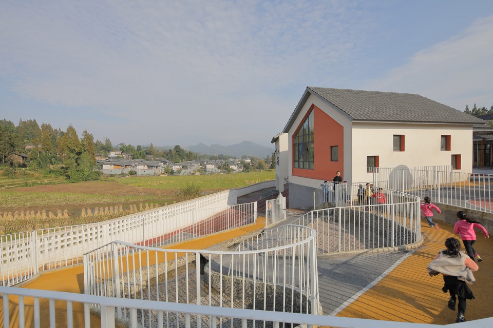 daping village kindergarten china by atelier y